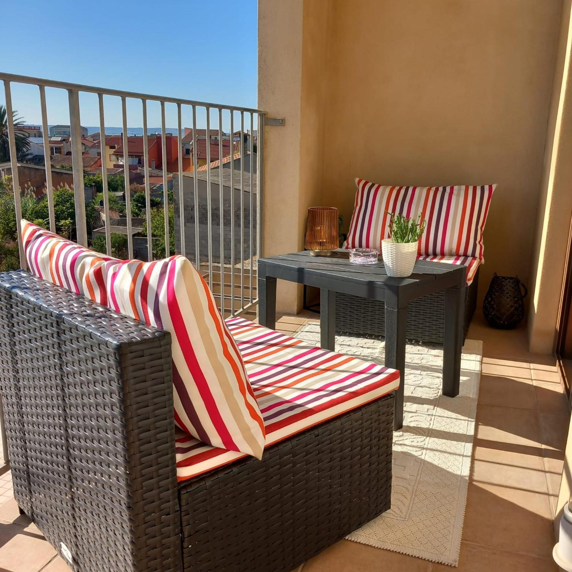 Casa Vacanze Di Alex Càbras Εξωτερικό φωτογραφία